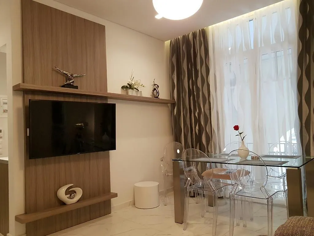 Laura Aristotelous Square Apartment 테살로니키